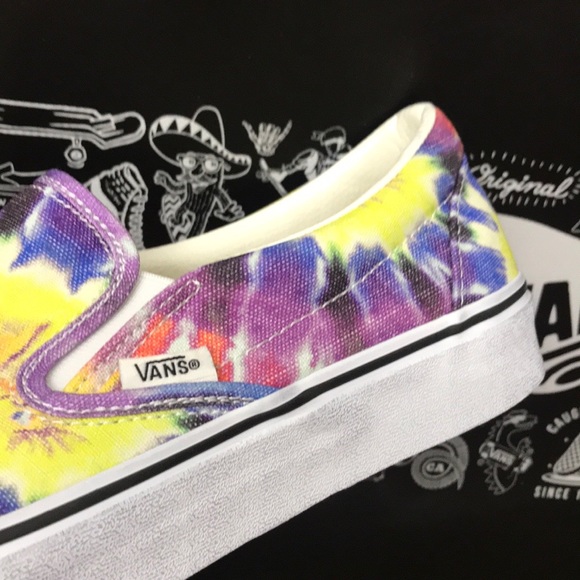 VANS CLASSIC SLIP ON BRAND NEW - Picture 10 of 16